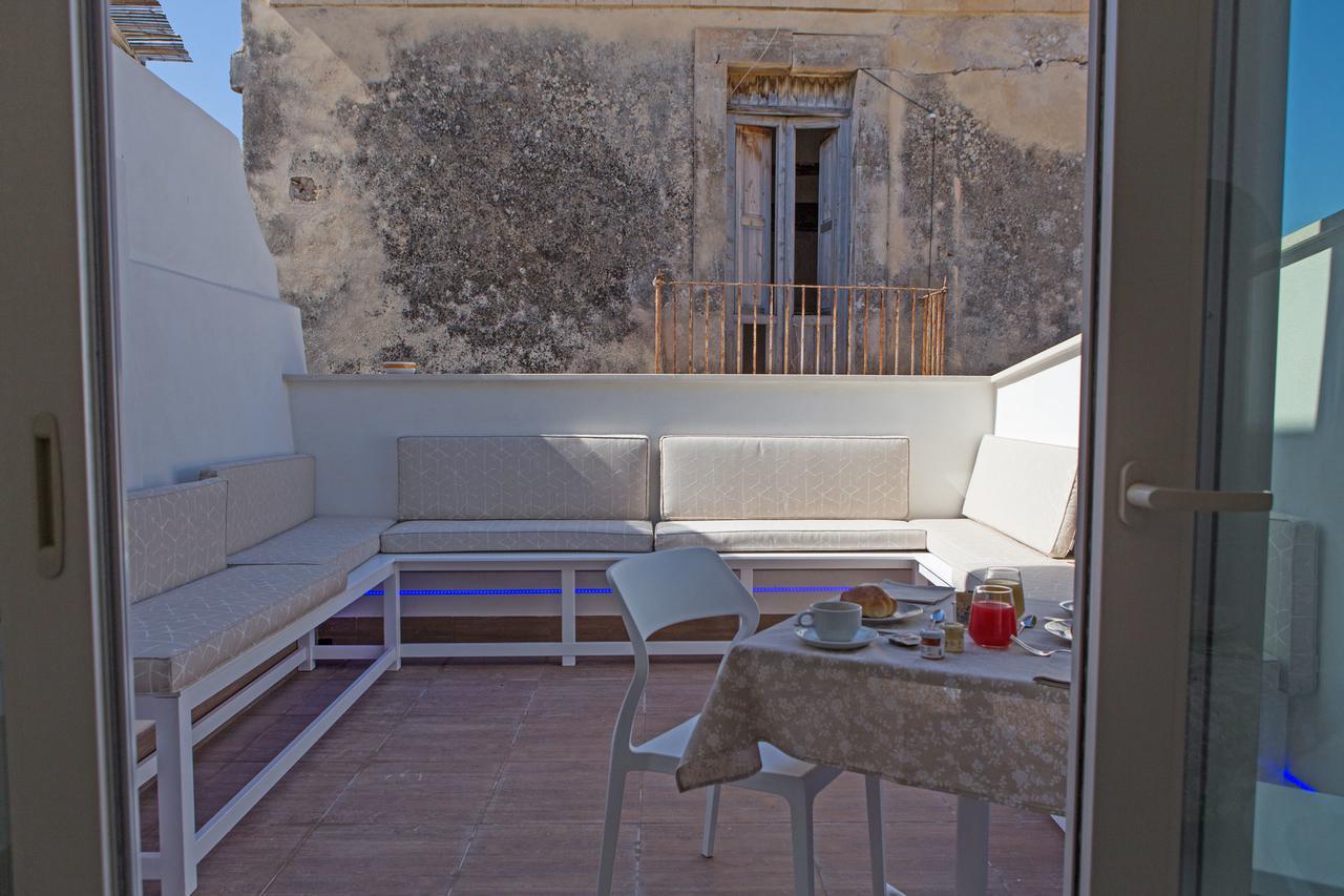 Vento Di Sicilia Bed & Breakfast Syracuse Exterior photo